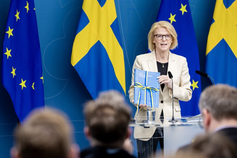 Presskonferens med finansminister Elisabeth Svantesson. Budgetpropositionen 2023.